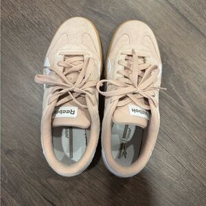 Reebok Women's Suede Sneaker - Light Pink with Gum Sole